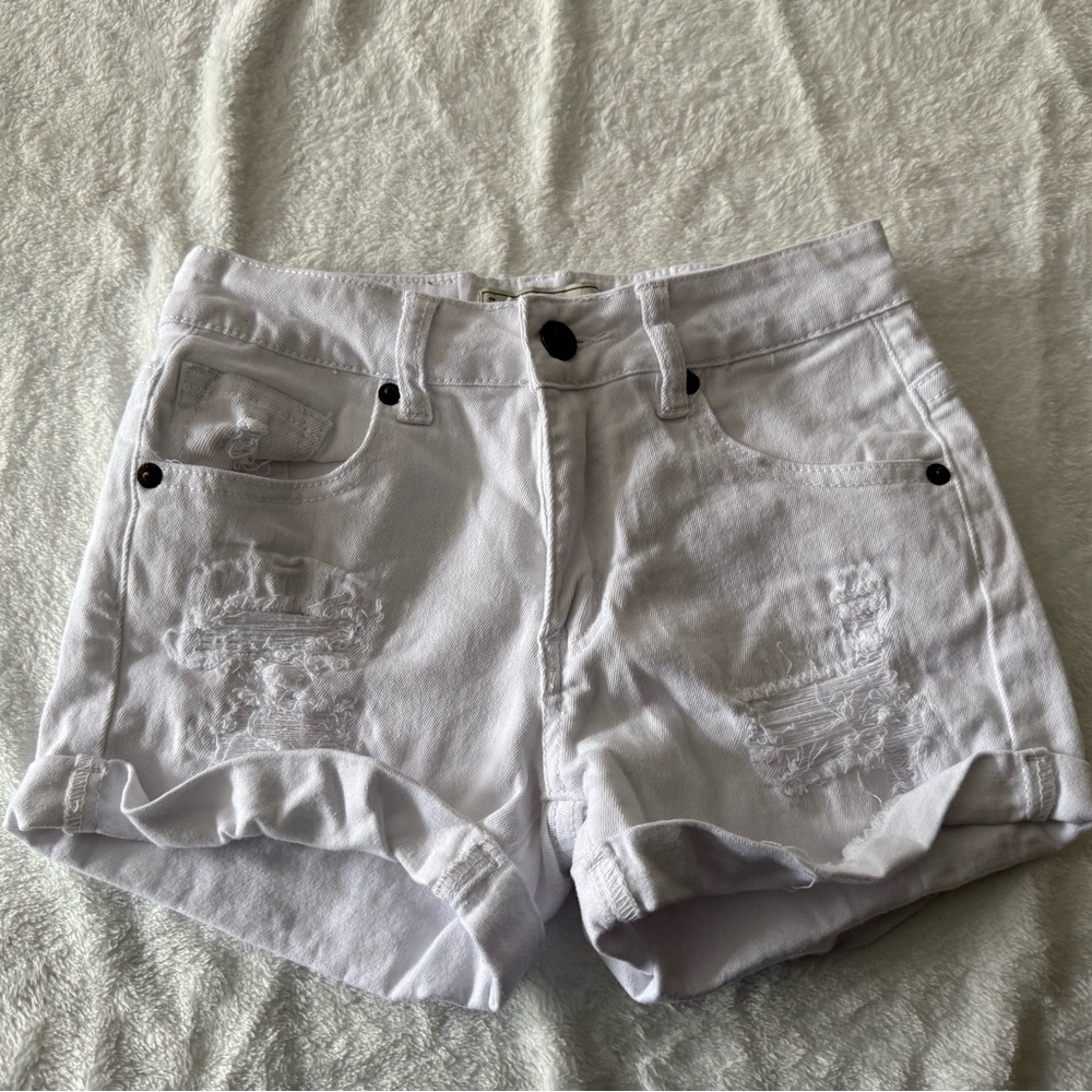 True Gypsy White Low Rise Cuffs Denim Distressed Stretch Shorts Size 0